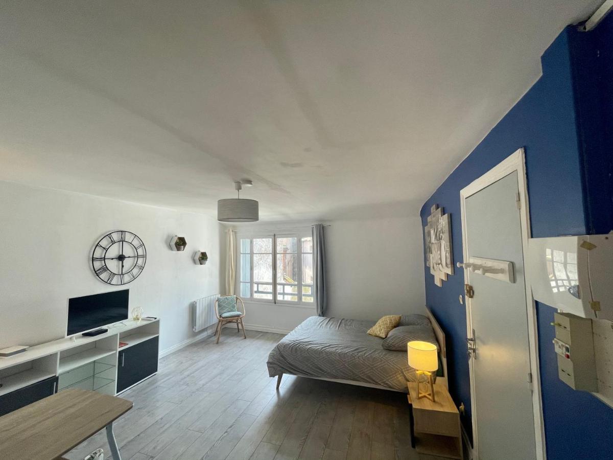 Appartement Entier Moissac Centre 30 M2 Calme Avec Cour Interieure Pour Velos A 50M Du Marche De מוסאק מראה חיצוני תמונה